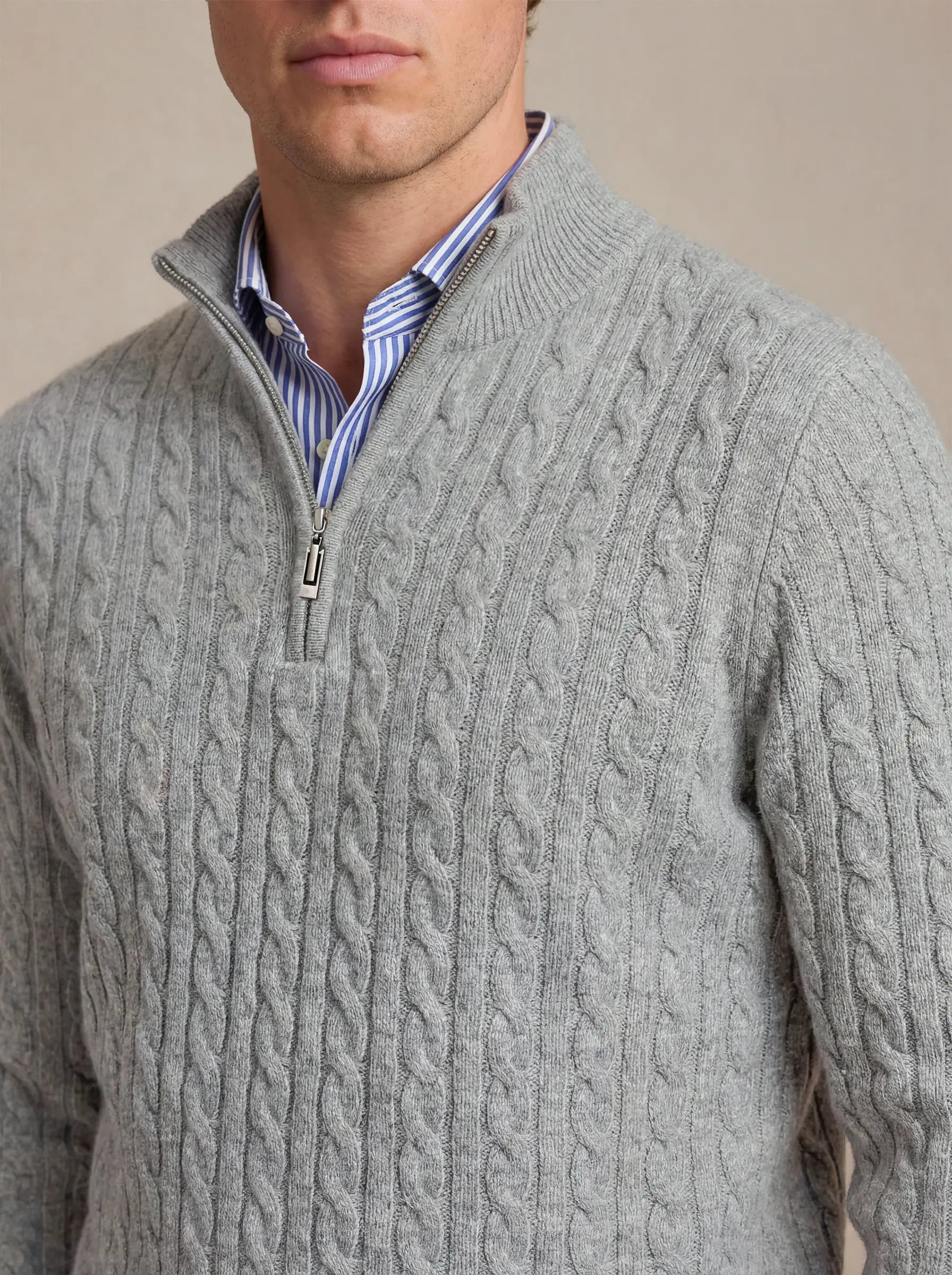 Suéter de Cashmere Cinza Claro